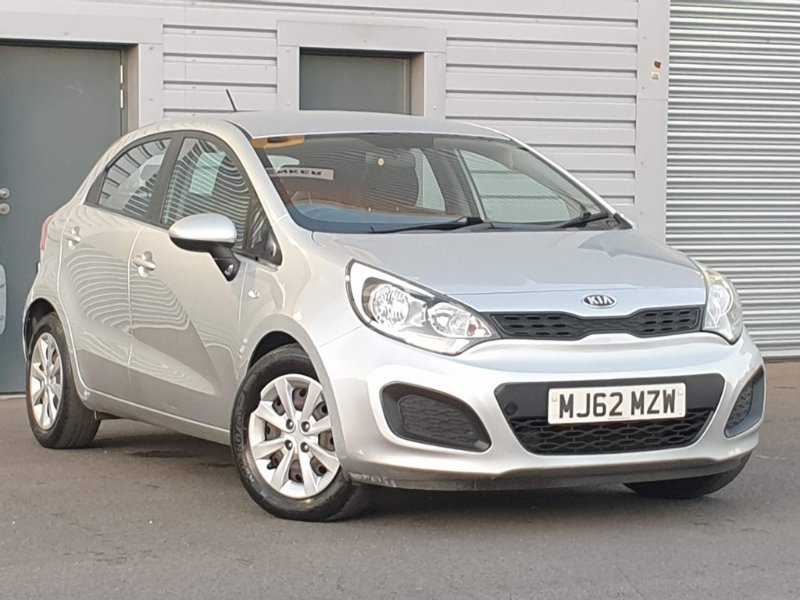 Used 12 Kia Rio 1 5 Door For Sale In Hounslow Middlesex Cars Club Limited